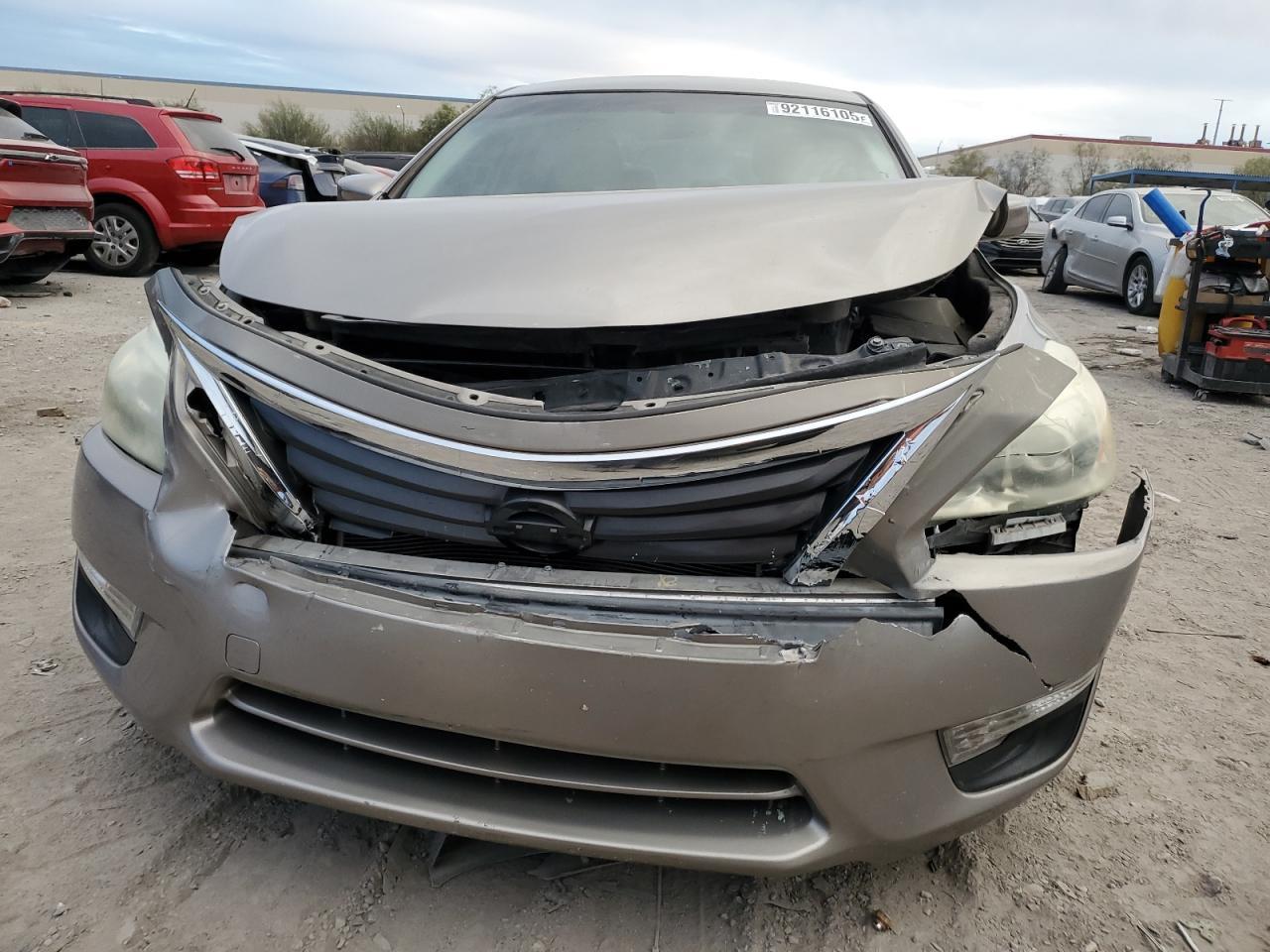 2014 Nissan Altima 2.5 - Image 5