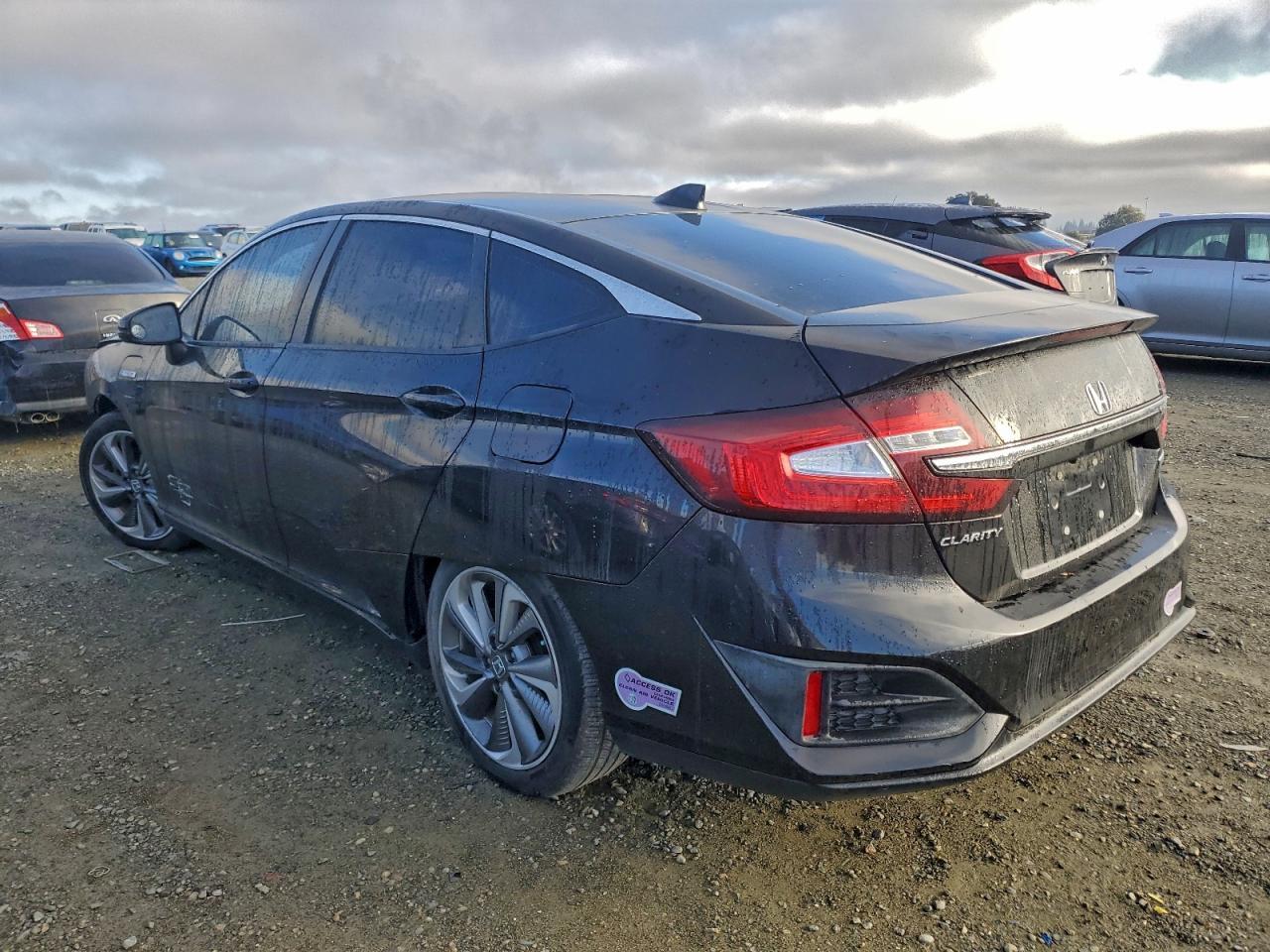 2018 Honda Clarity - Image 2