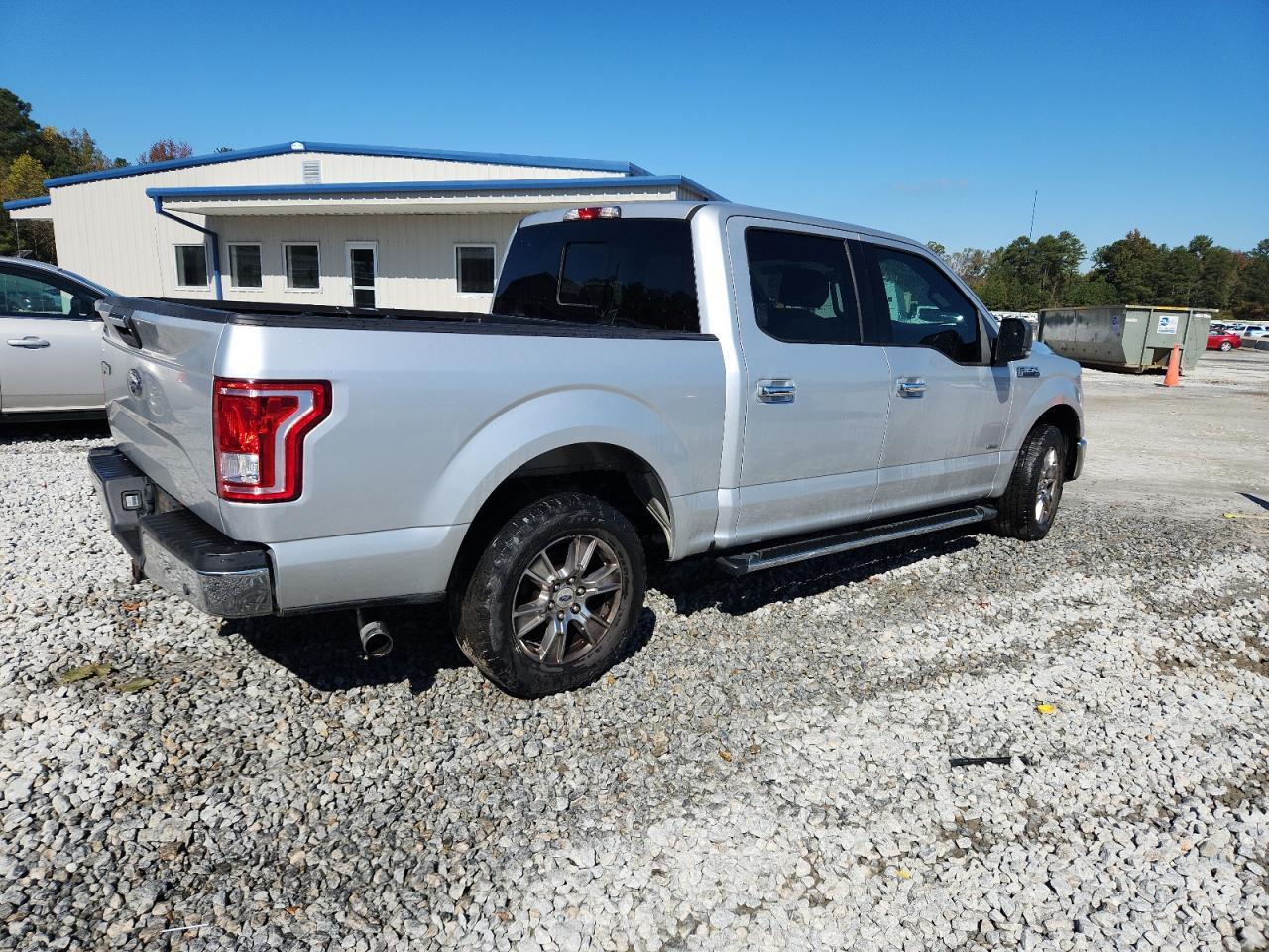 2017 Ford F150 Supercrew - Фото 3