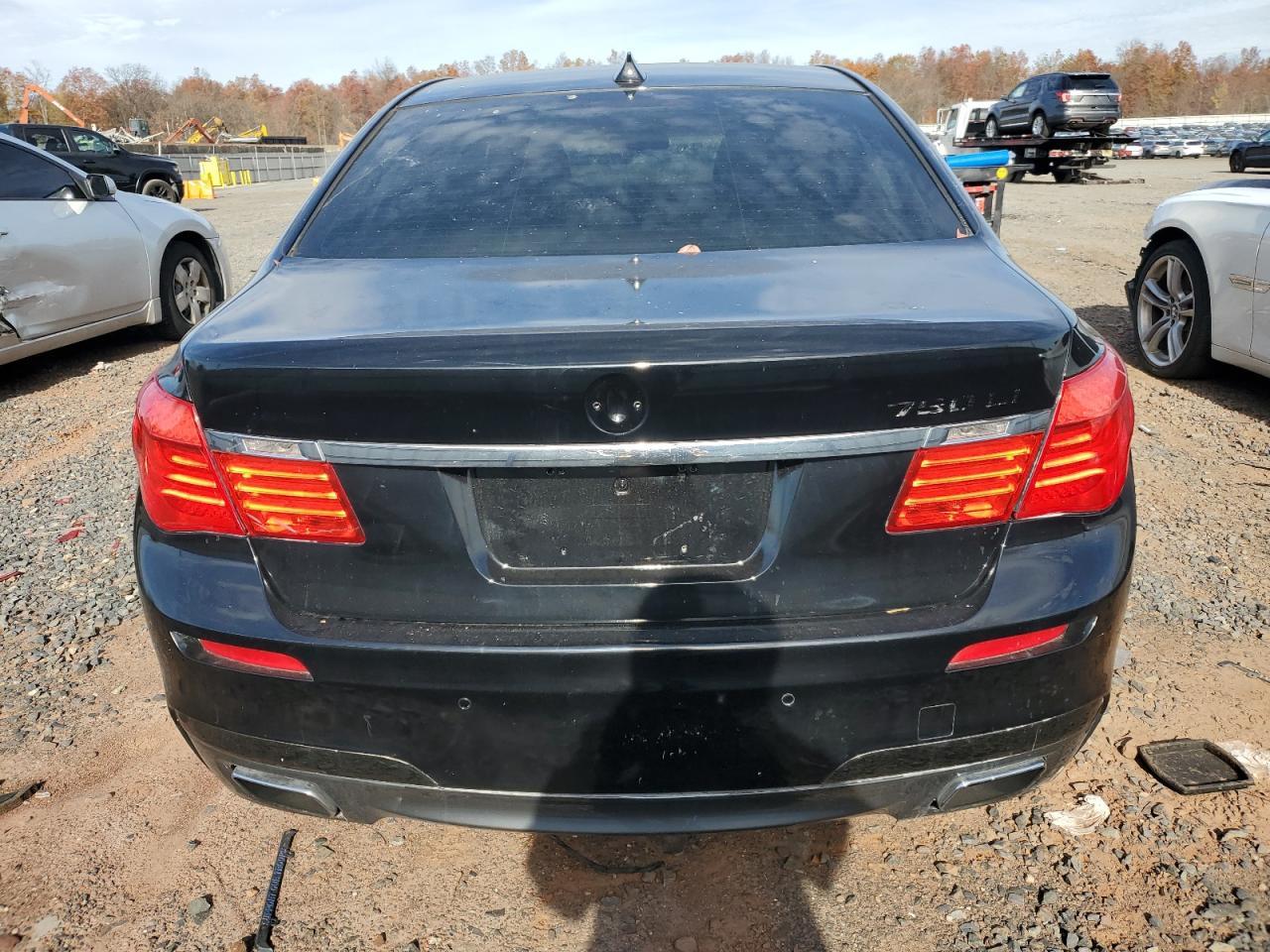 2015 BMW 740 I - Фото 6