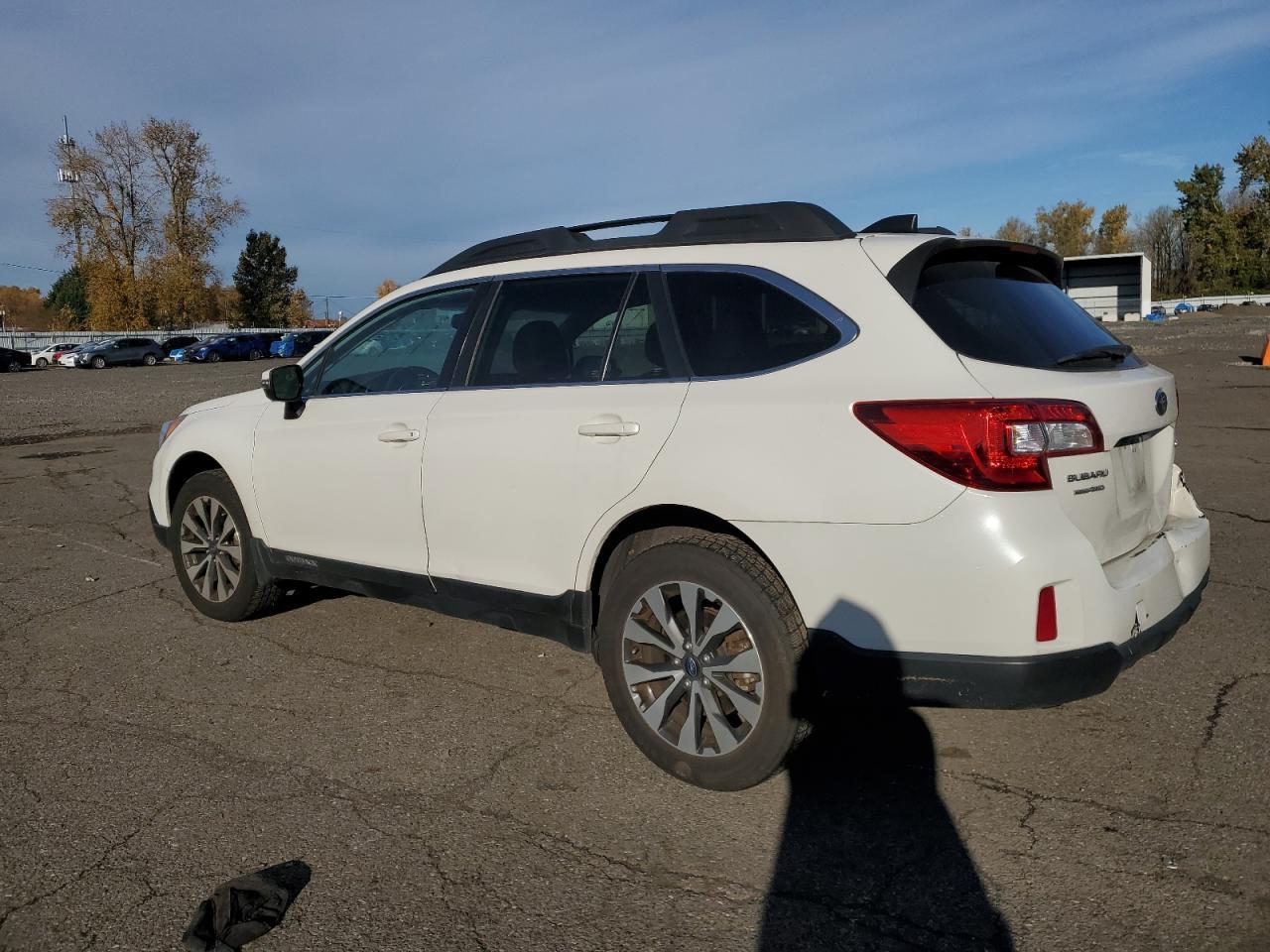 2016 Subaru Outback 2.5I Limited - Image 2