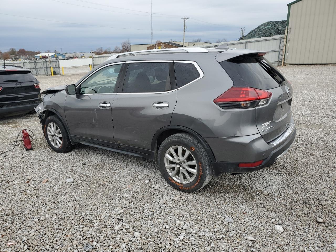 2019 Nissan Rogue S - Фото 2