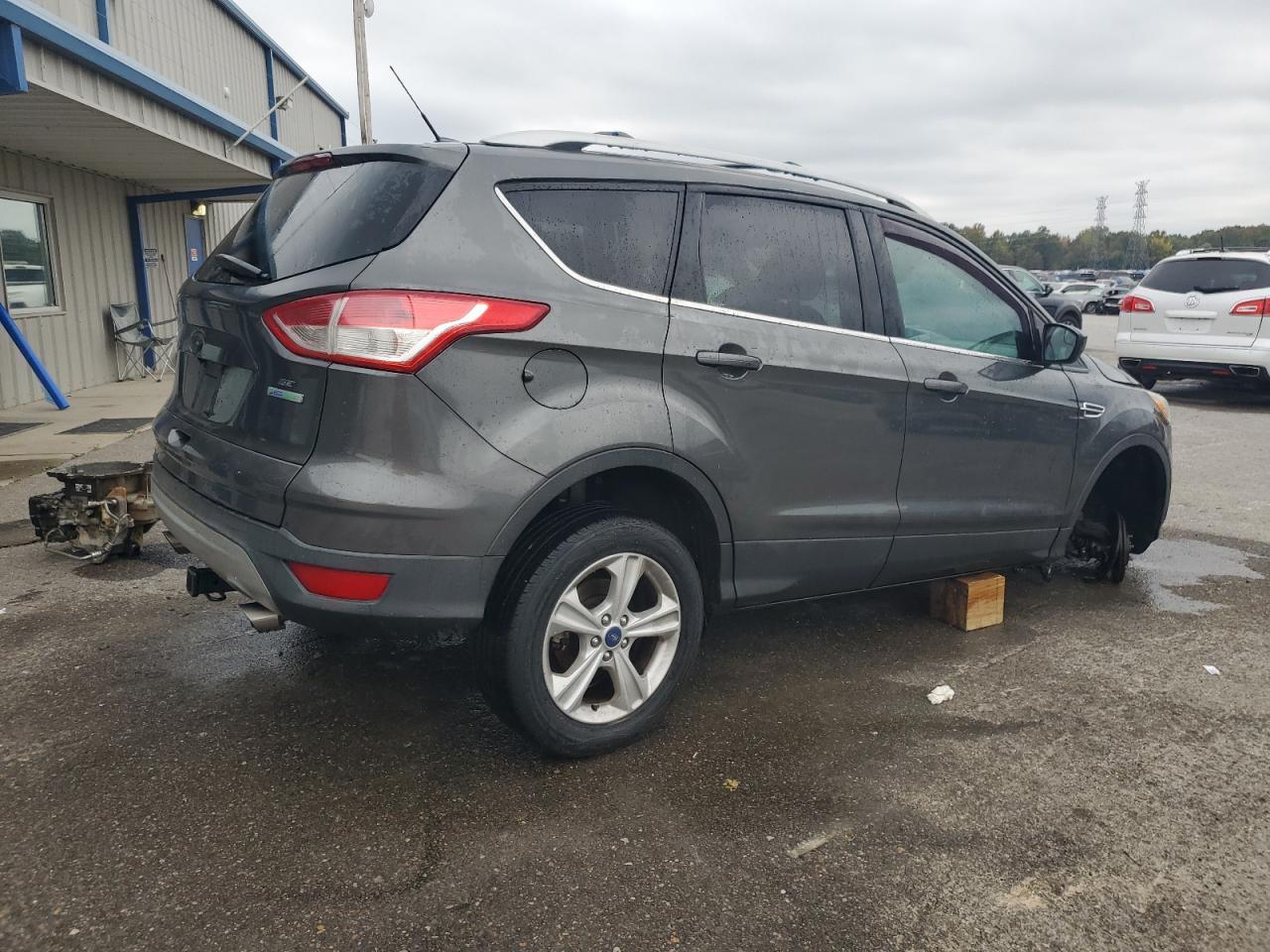 2015 Ford Escape - Фото 3
