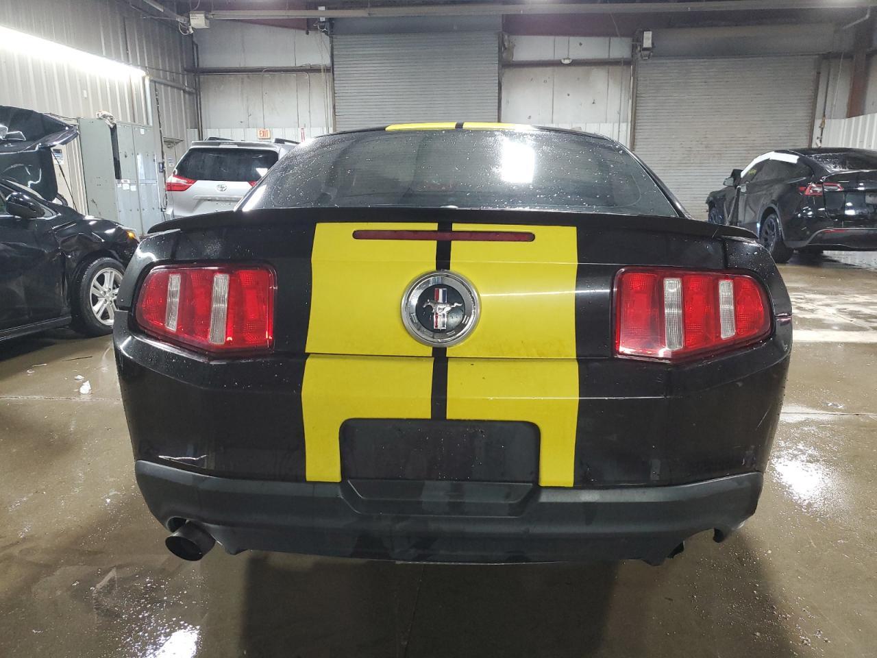 2012 Ford Mustang - Фото 6