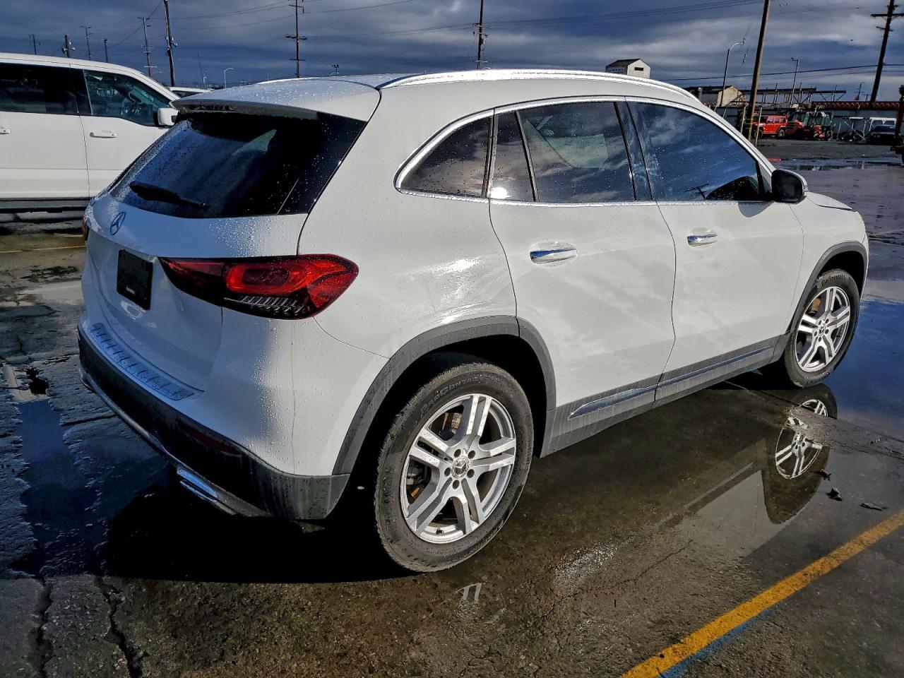2021 Mercedes-Benz Gla 250 - Фото 3