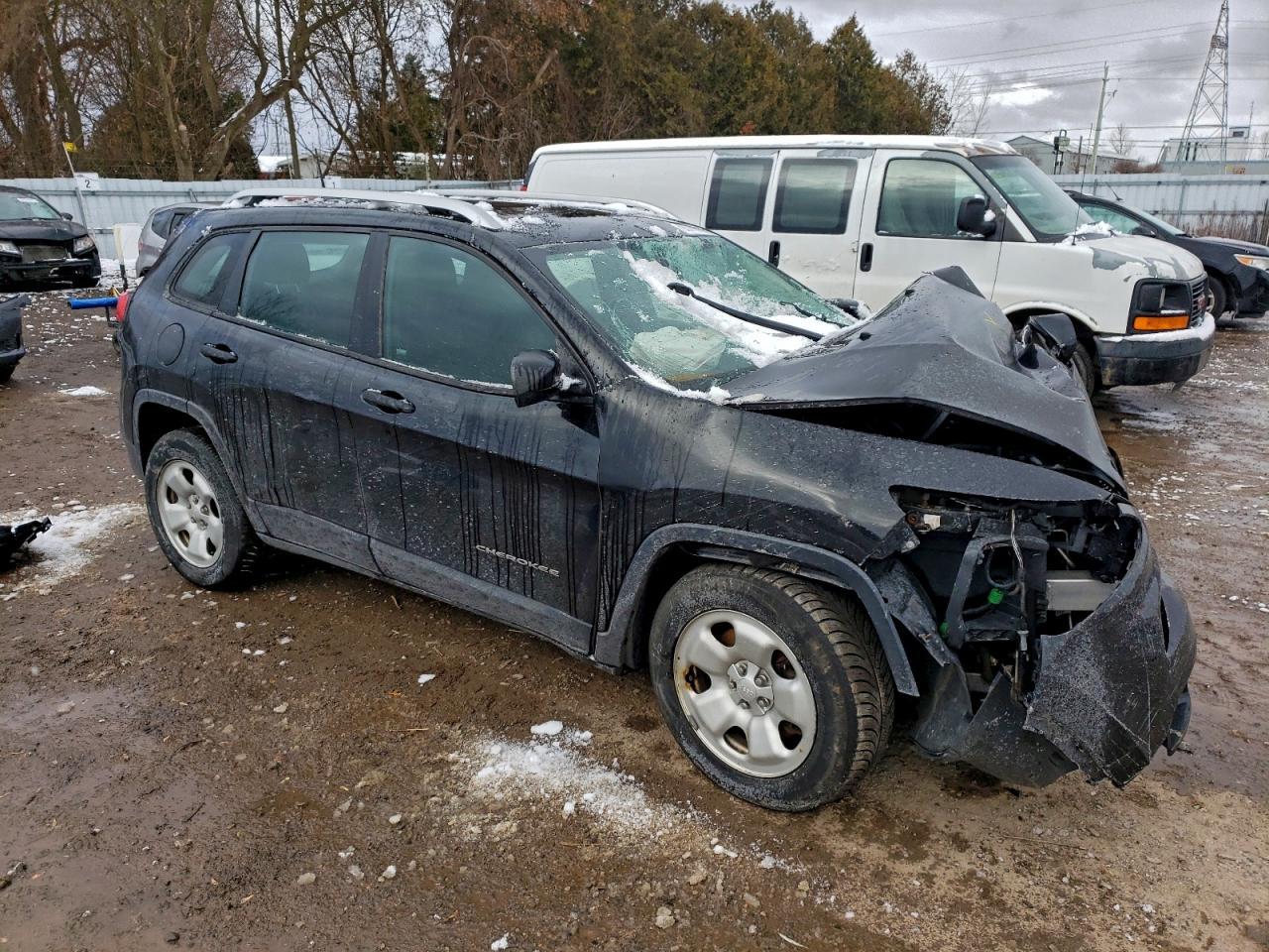 2016 Jeep Cherokee Sport - Фото 4