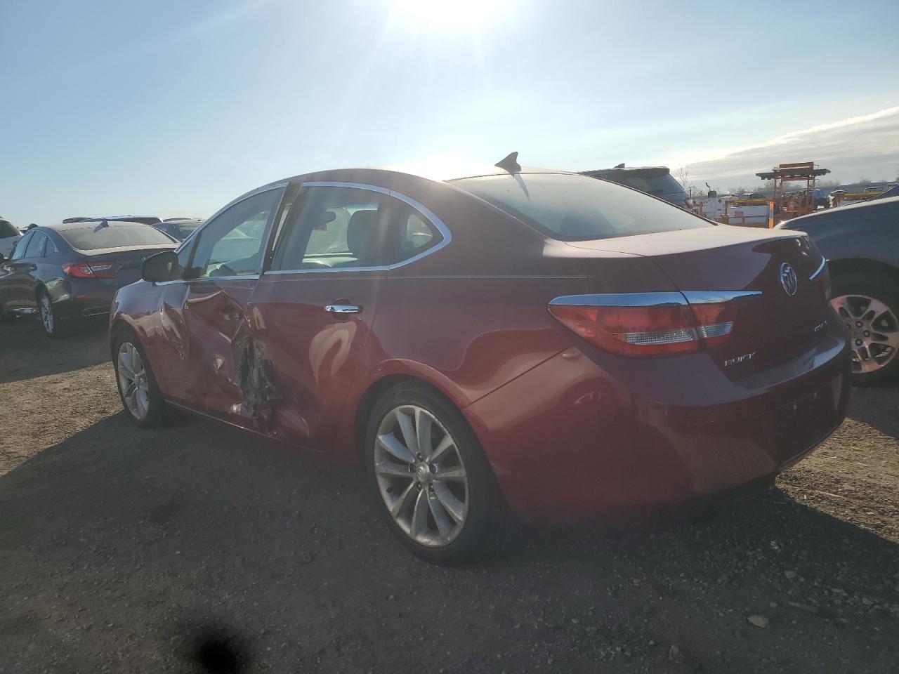 2012 Buick Verano - Фото 2