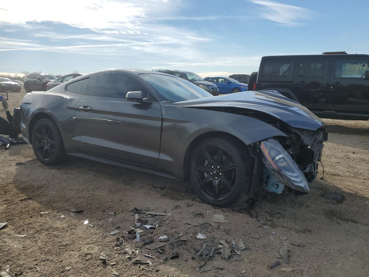 2020 Ford Mustang - Фото 4