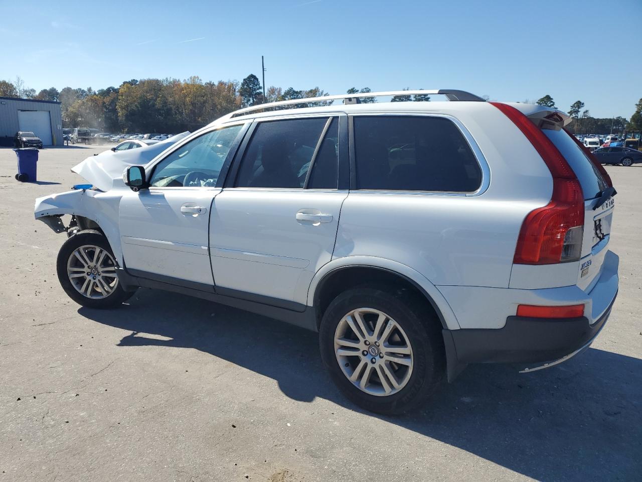 2010 Volvo Xc90 3.2 - Image 2