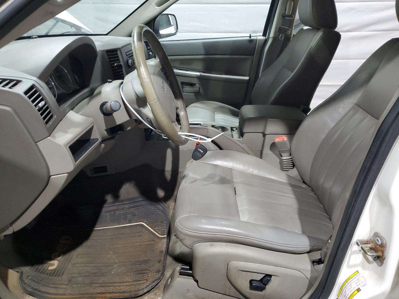 2007 Jeep Grand Cherokee Laredo - Фото 7