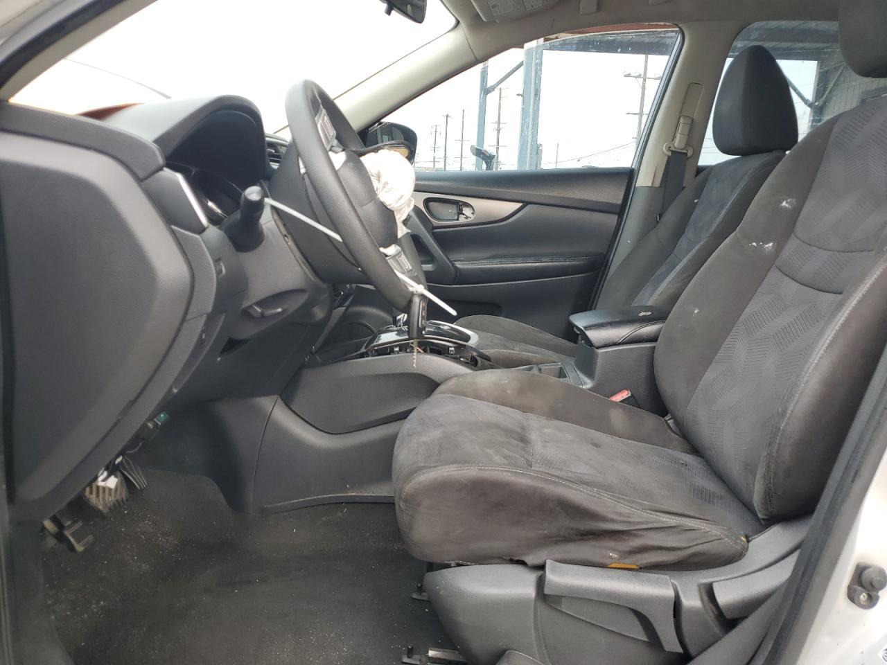 2015 Nissan Rogue S - Фото 7