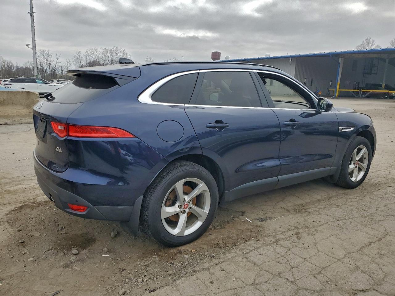 2019 Jaguar F-Pace Premium - Фото 3