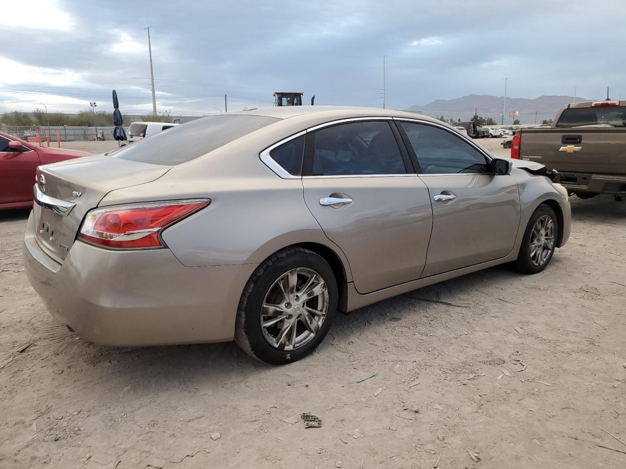 2014 Nissan Altima 2.5 - Image 3