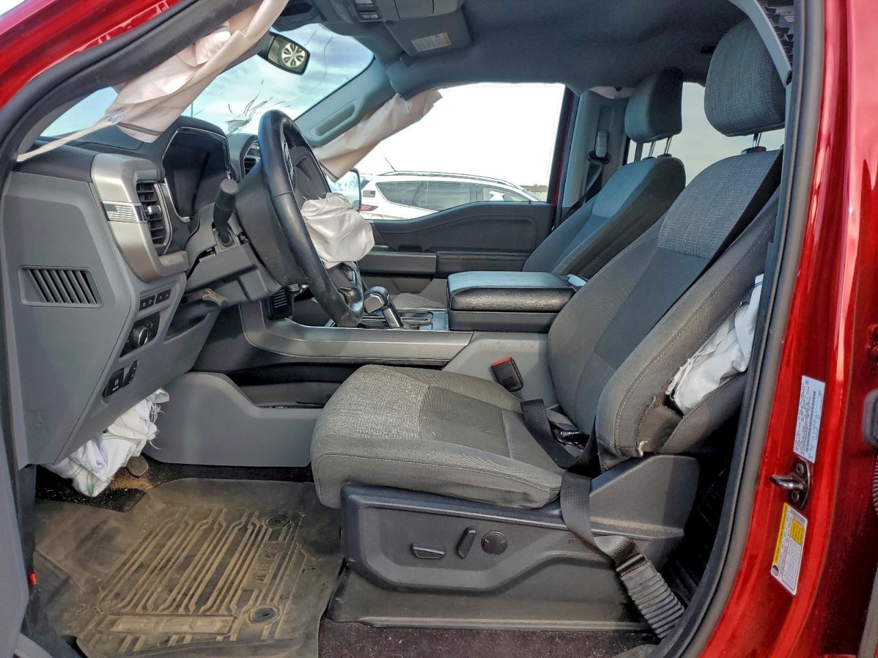 2022 Ford F150 Lightning Pro - Image 7