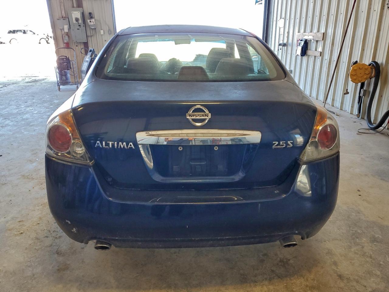 2011 Nissan Altima Base - Фото 6