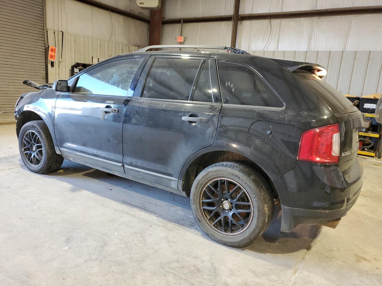 2013 Ford Edge Se - Image 2