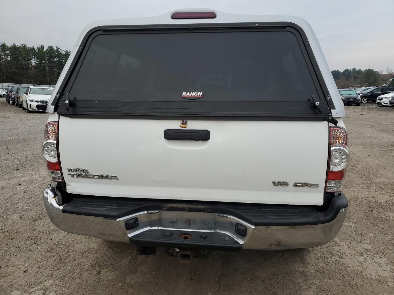 2010 Toyota Tacoma Double Cab - Image 6