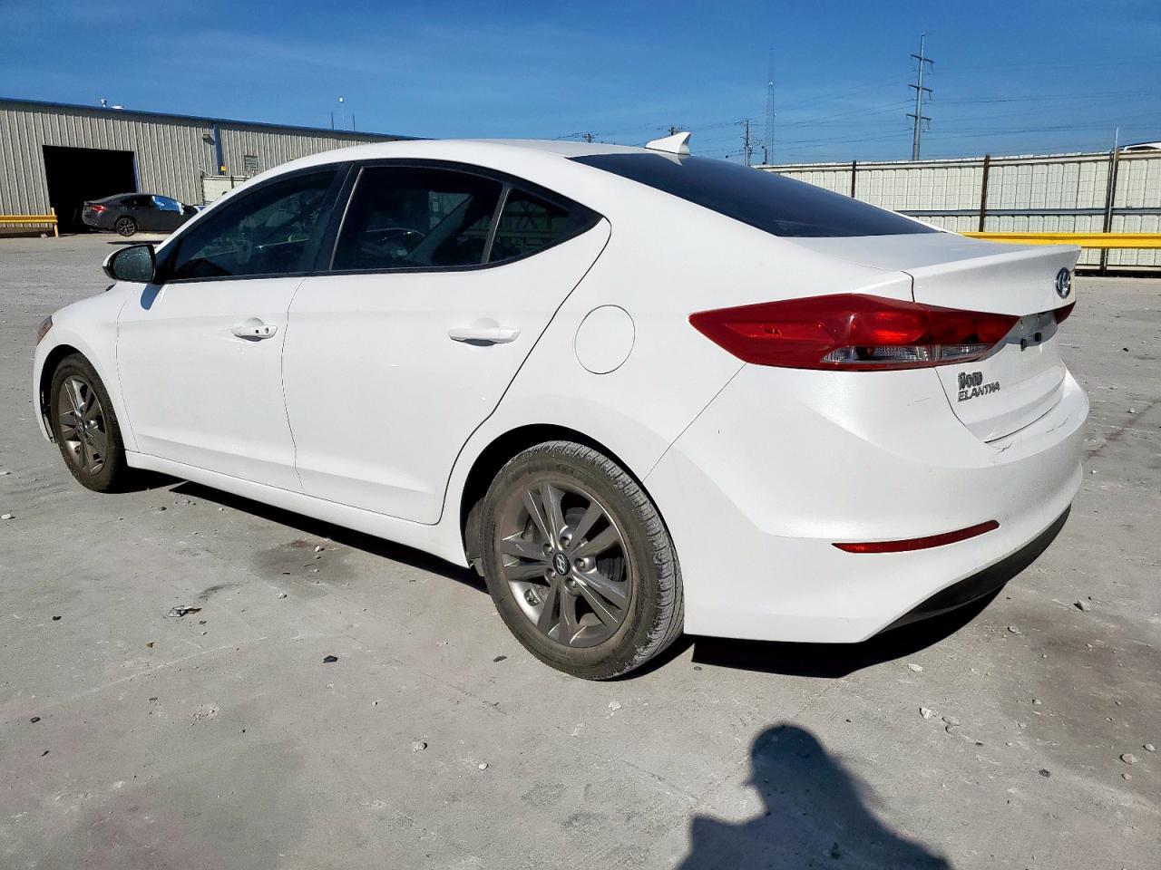 2017 Hyundai Elantra Se - Image 2