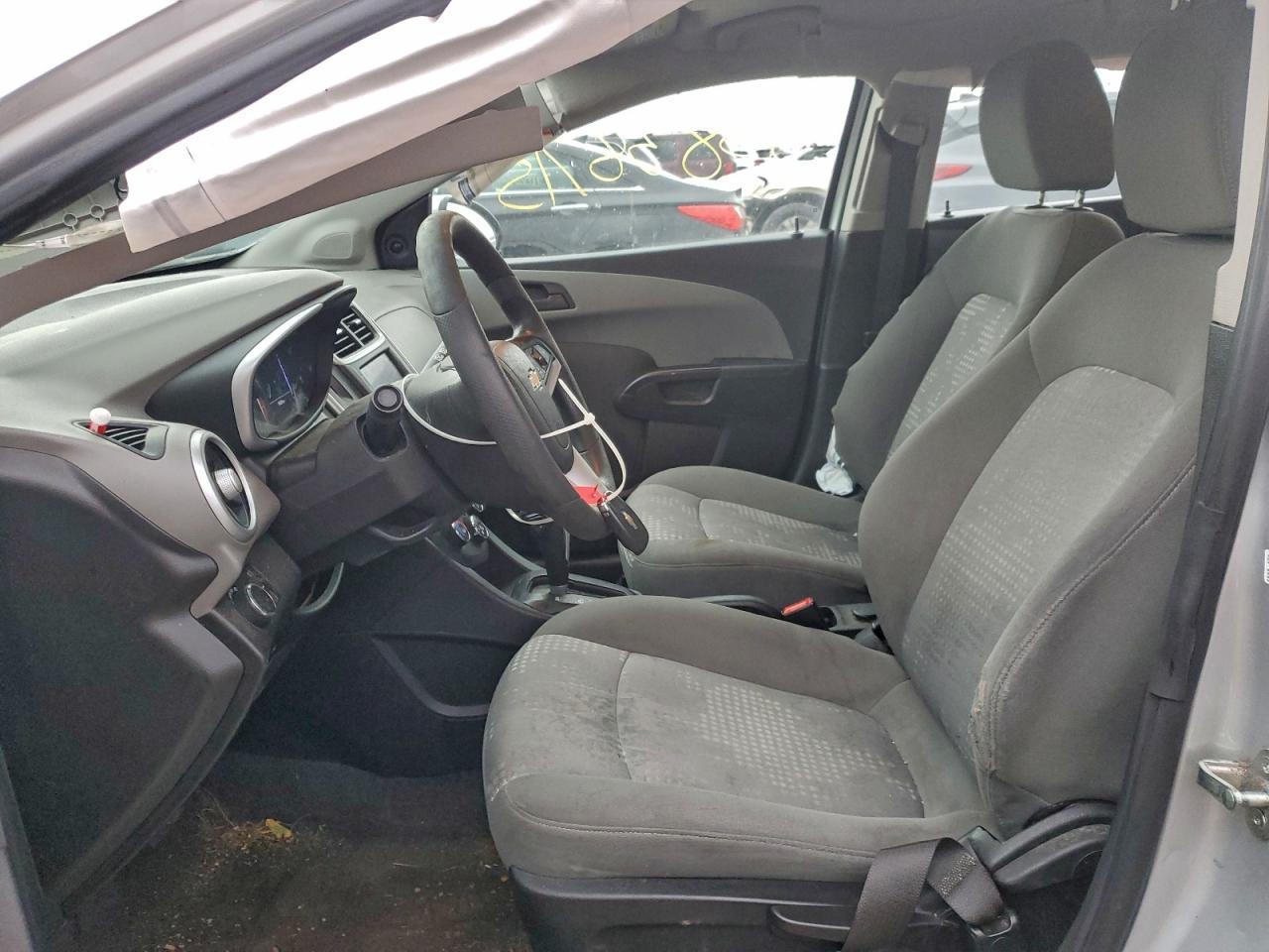 2020 Chevrolet Sonic - Image 7