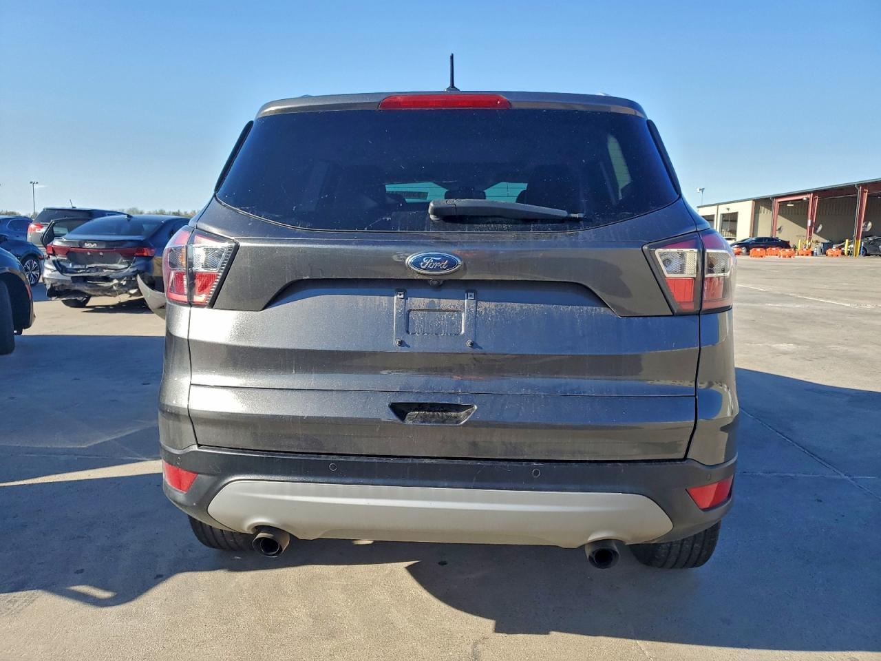 2017 Ford Escape Titanium - Фото 6
