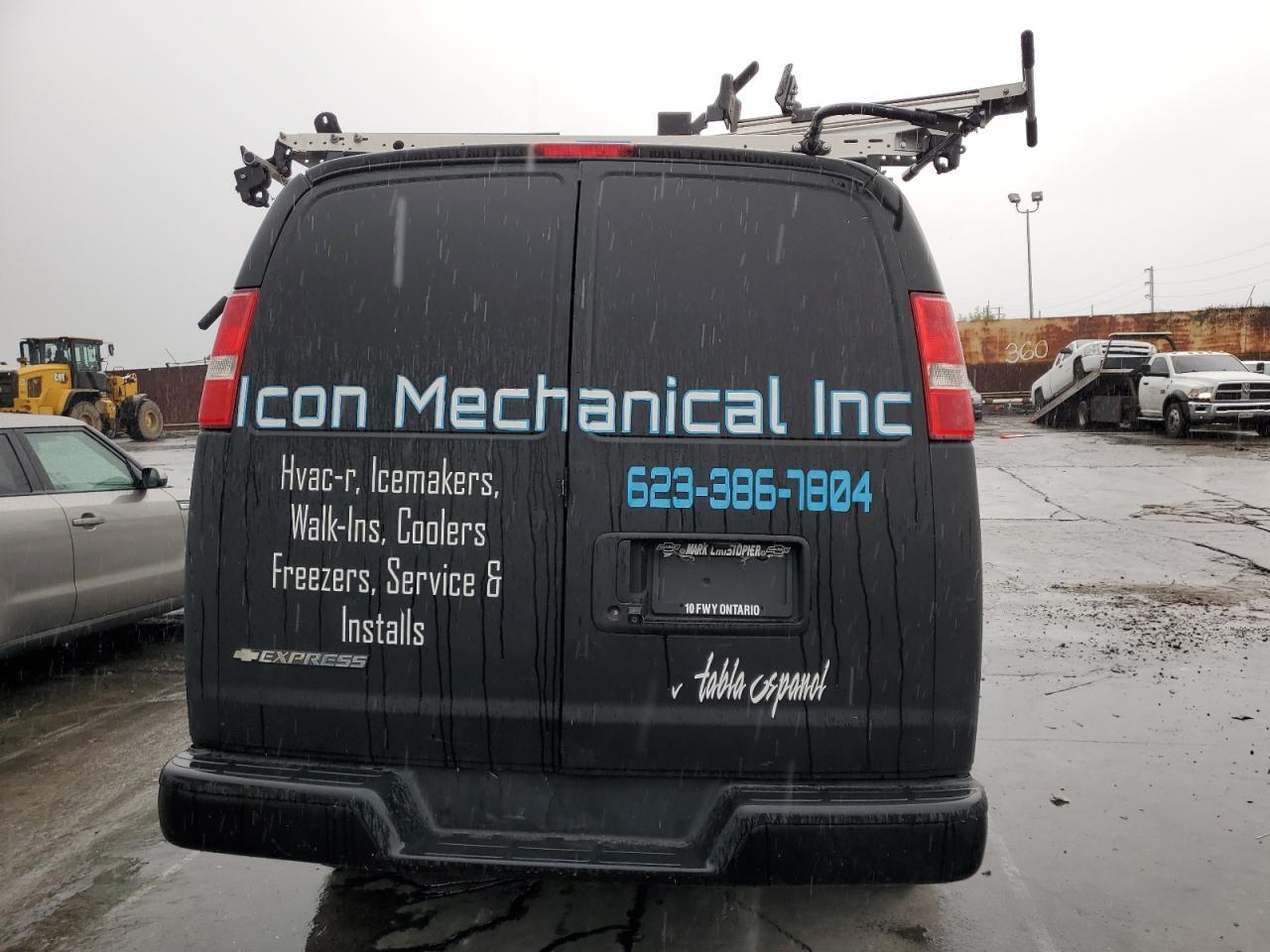 2020 Chevrolet Express Delivery Van - Фото 6