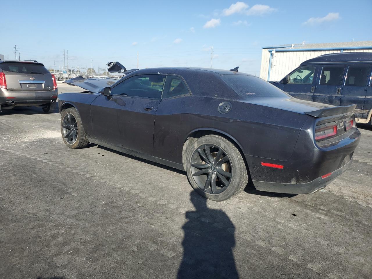2018 Dodge Challenger Sxt - Фото 2