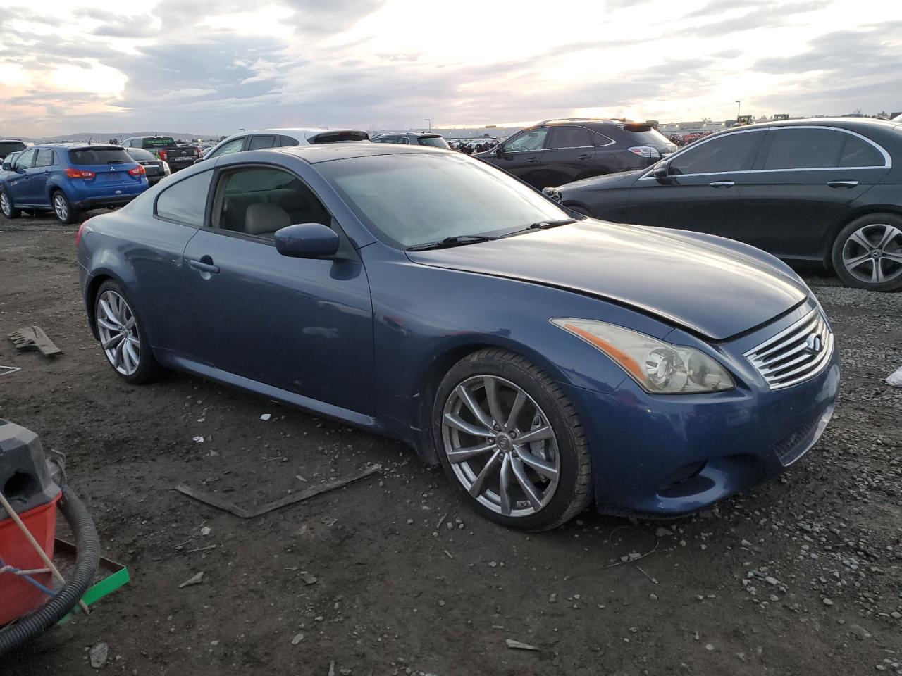 2008 Infiniti G37 Base - Image 4