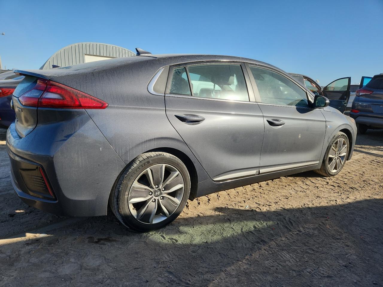 2019 Hyundai Ioniq Limited - Image 3