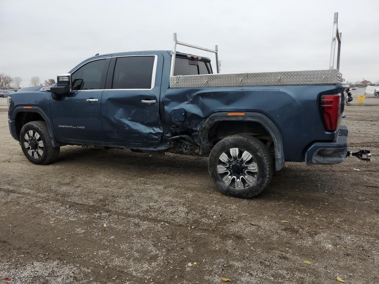 2025 GMC Sierra K2500 Denali - Фото 2