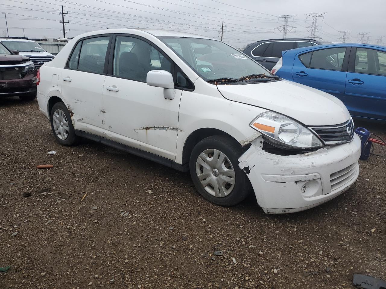 2011 Nissan Versa S - Image 4