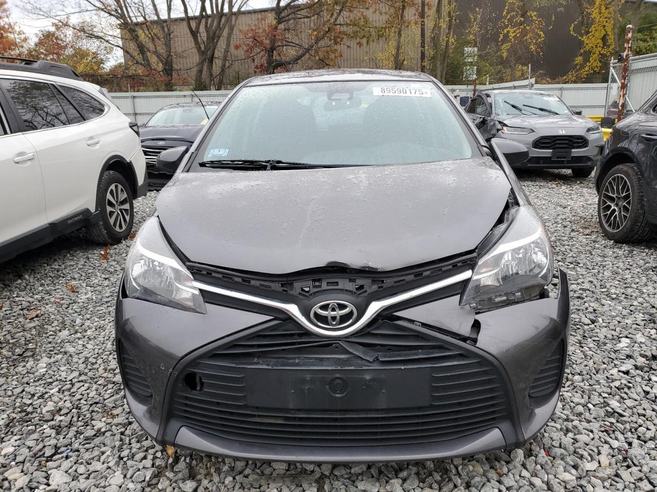 2017 Toyota Yaris 5-Door L Fleet - Image 5