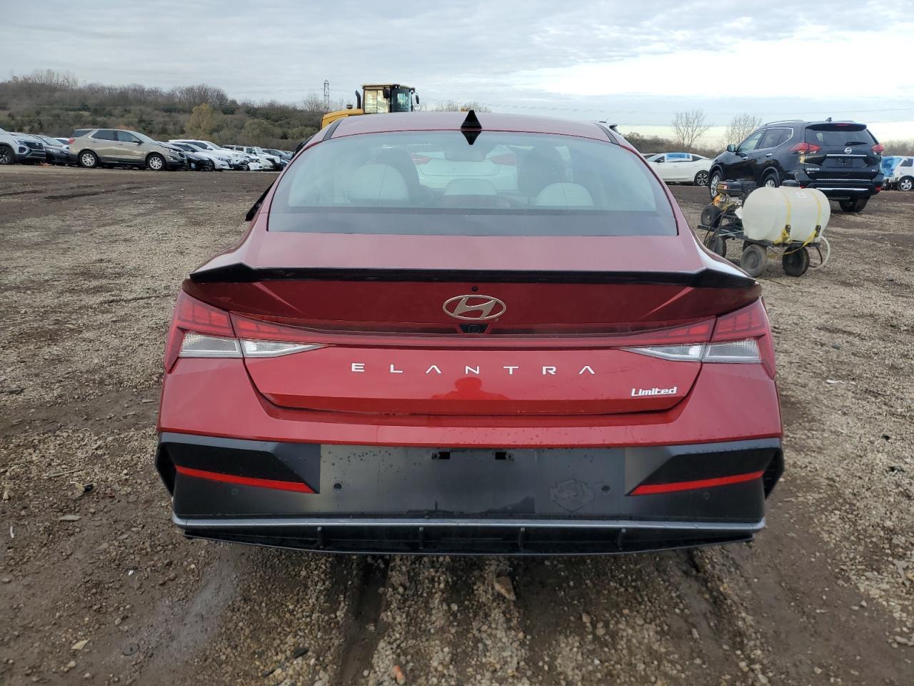 2024 Hyundai Elantra Limited - Фото 6