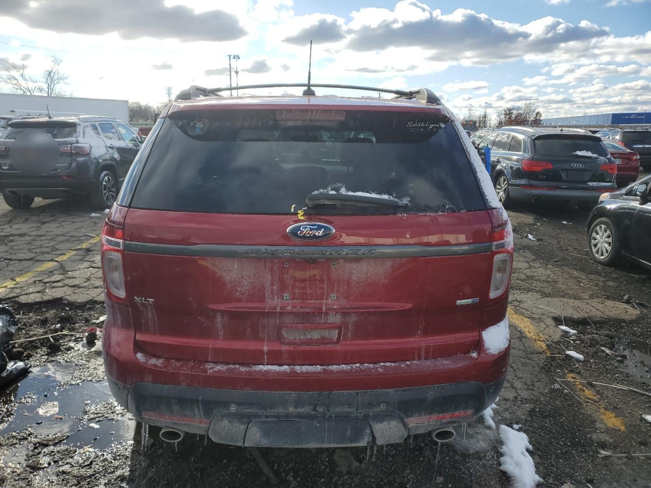 2015 Ford Explorer Xlt - Image 6