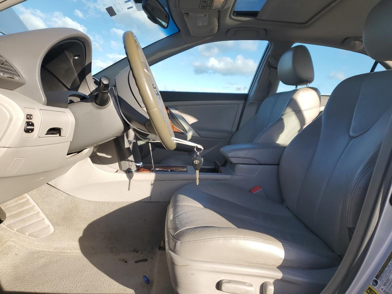 2009 Toyota Camry Base - Image 7