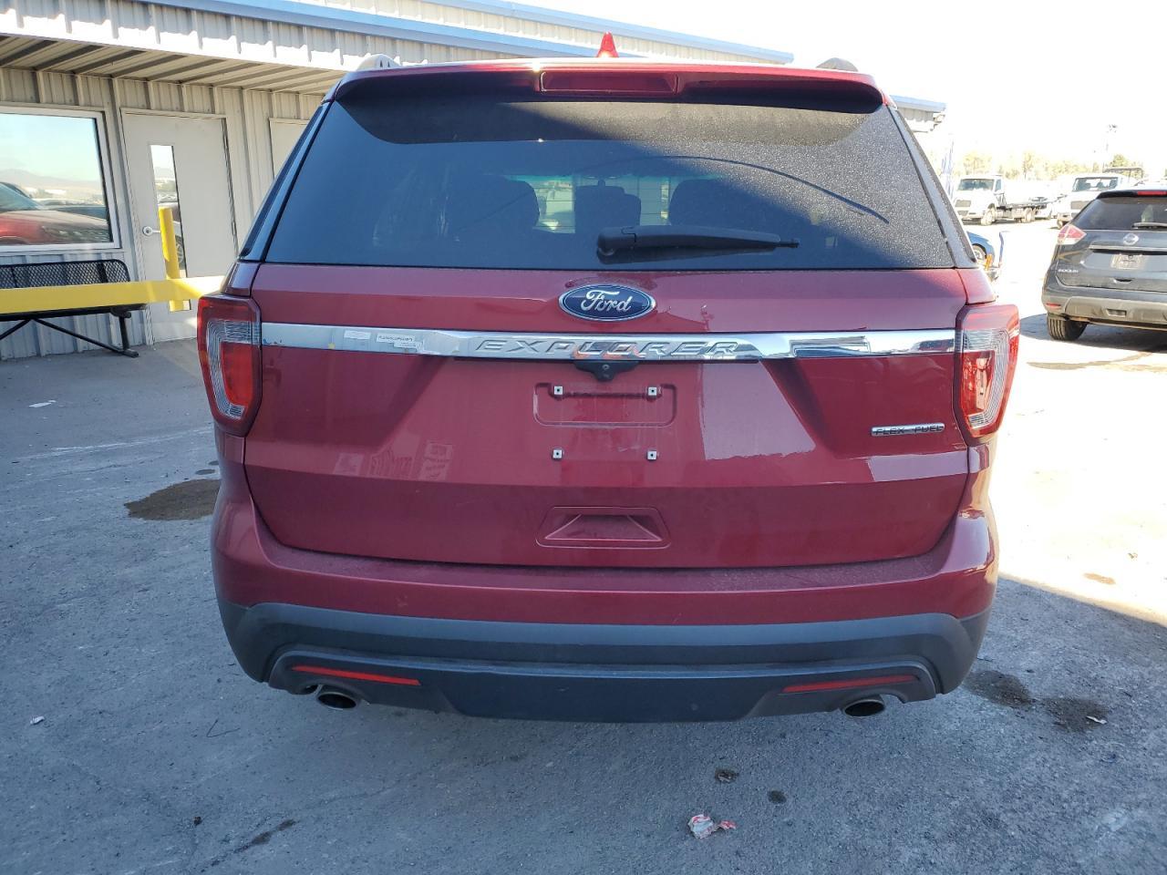 2016 Ford Explorer - Фото 6