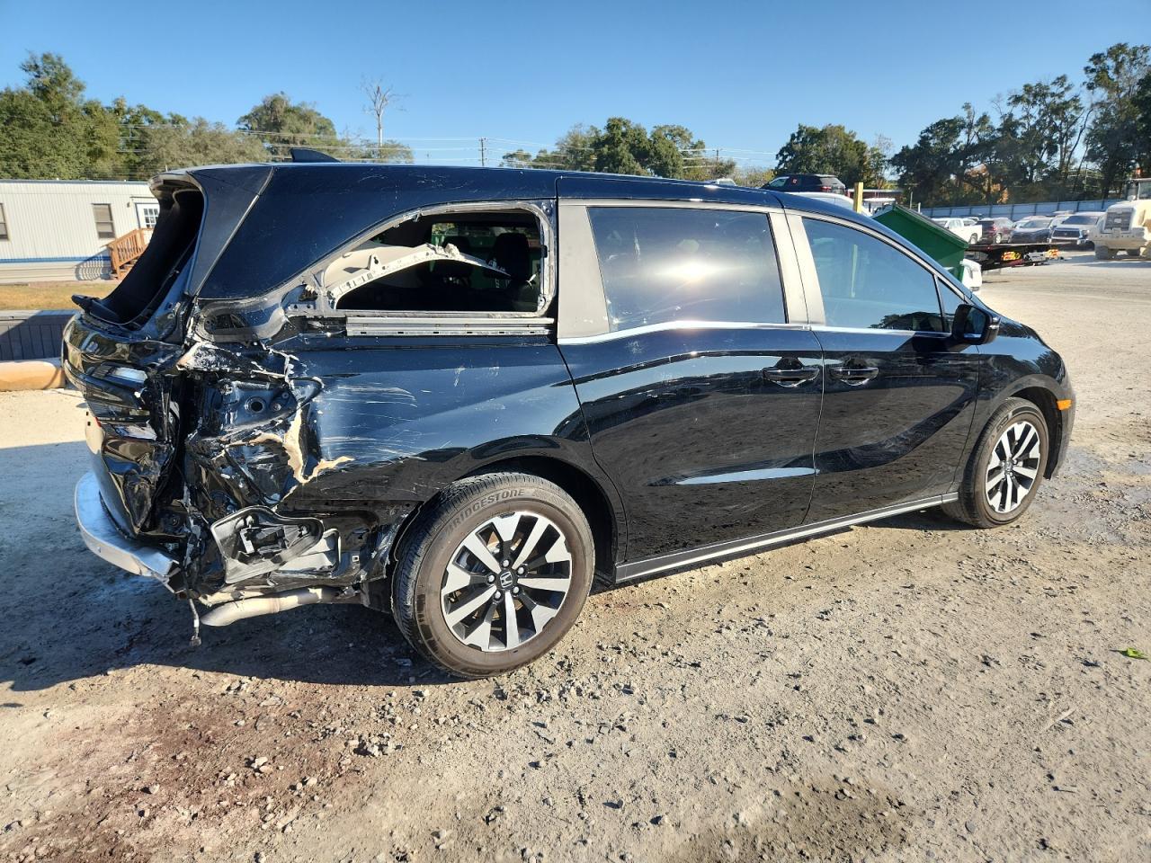 2025 Honda Odyssey Exl - Image 3