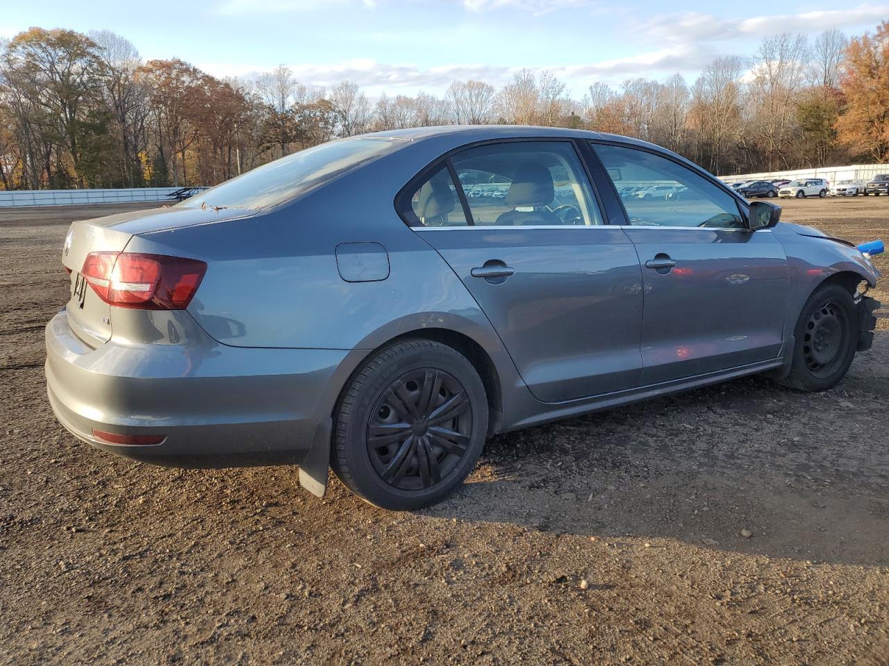 2017 Volkswagen Jetta S - Фото 3