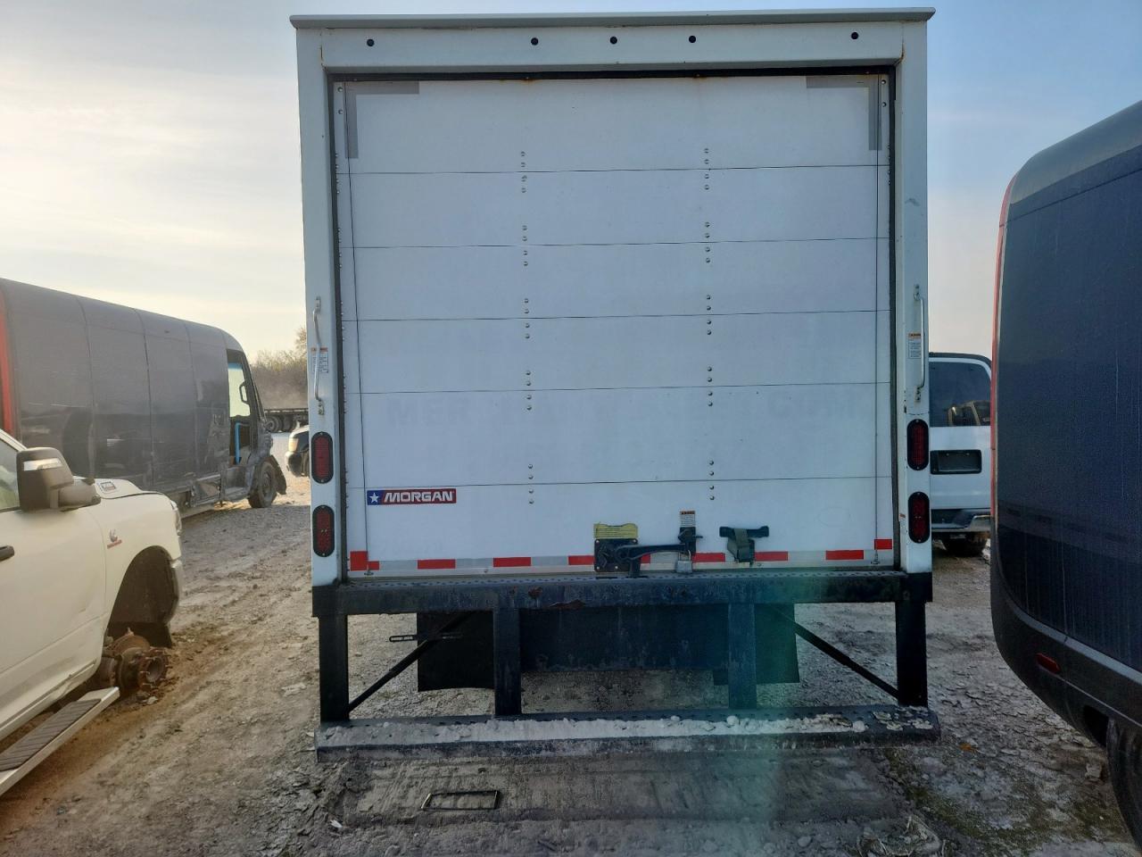 2019 Mercedes Benz Sprinter Box Truck - Image 6