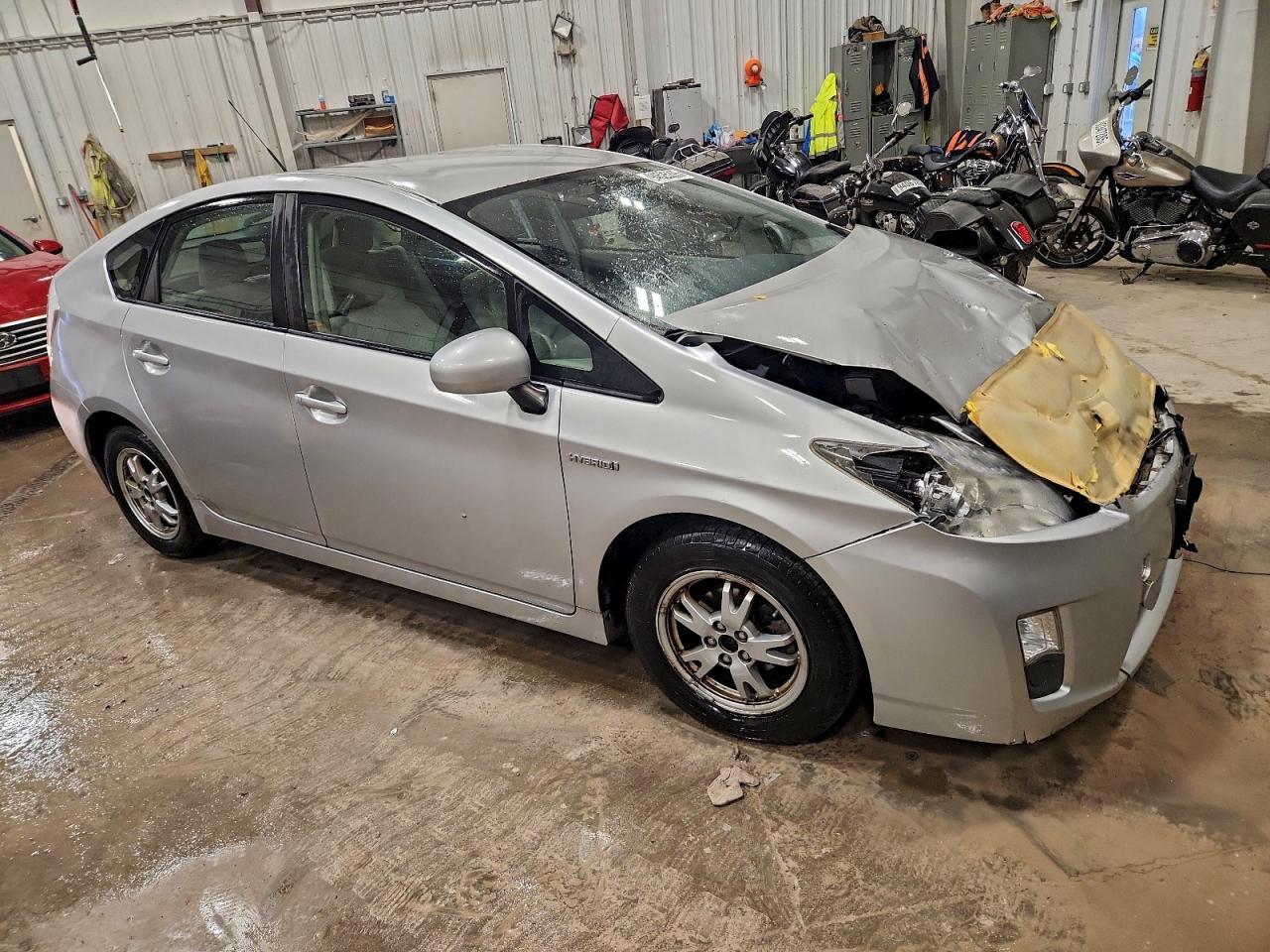 2011 Toyota Prius - Фото 4