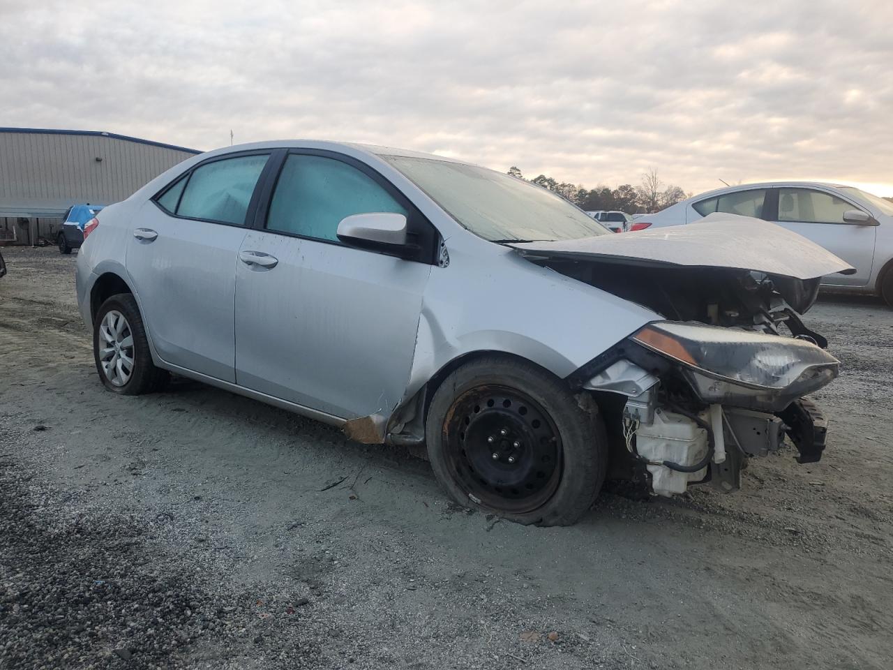 2015 Toyota Corolla L - Фото 4