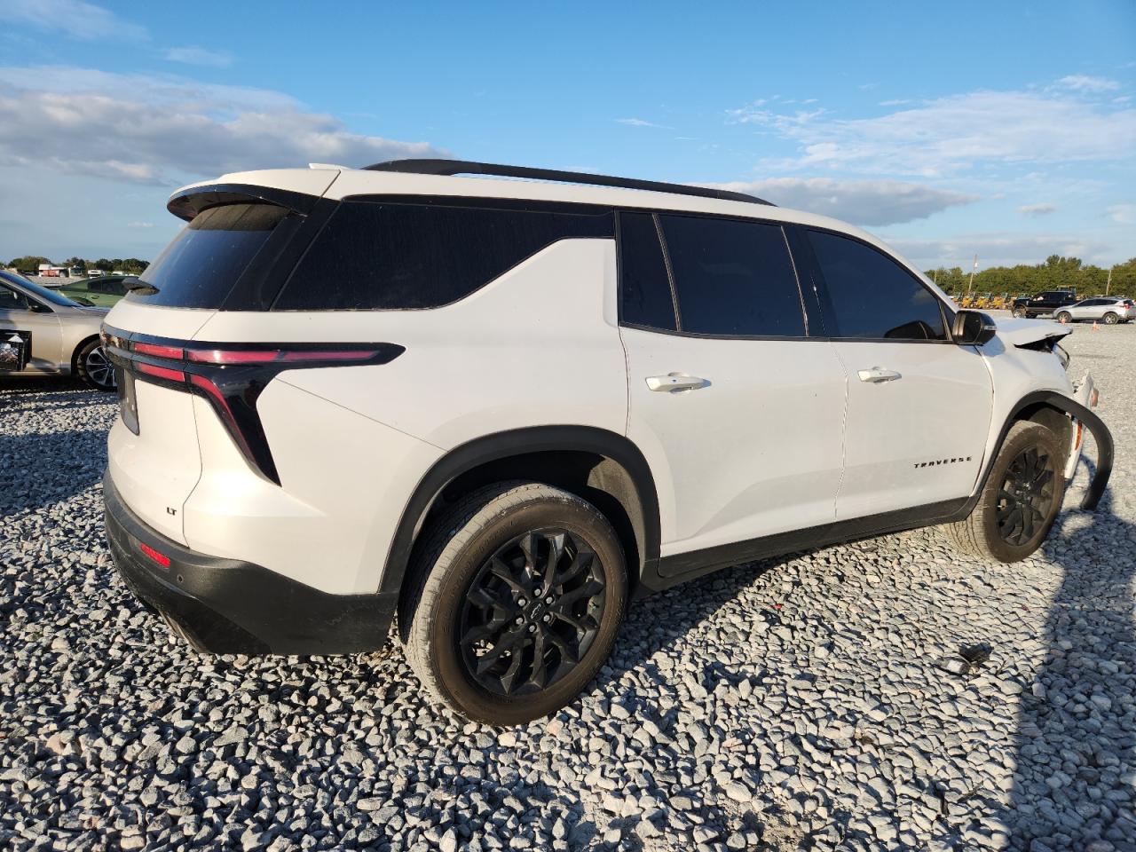 2024 Chevrolet Traverse Lt - Фото 3