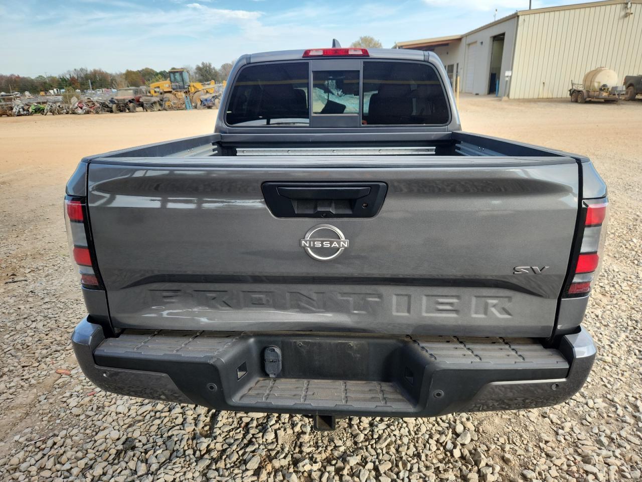 2022 Nissan Frontier S - Image 6