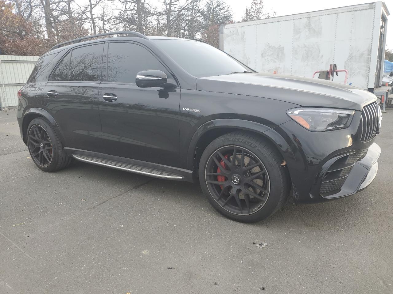 2025 Mercedes-Benz Gle 63 S 4Matic Amg - Image 4