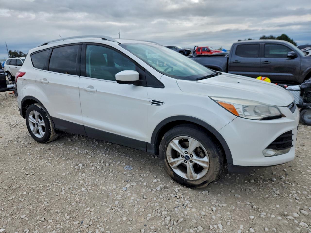 2016 Ford Escape Titanium - Фото 5