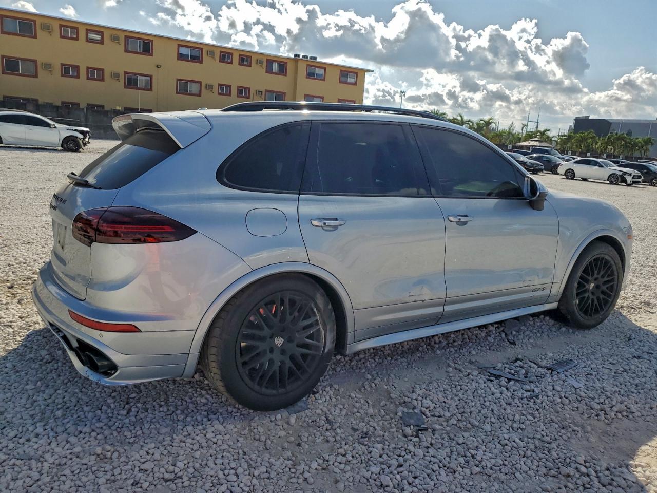 2017 Porsche Cayenne Gts - Фото 3