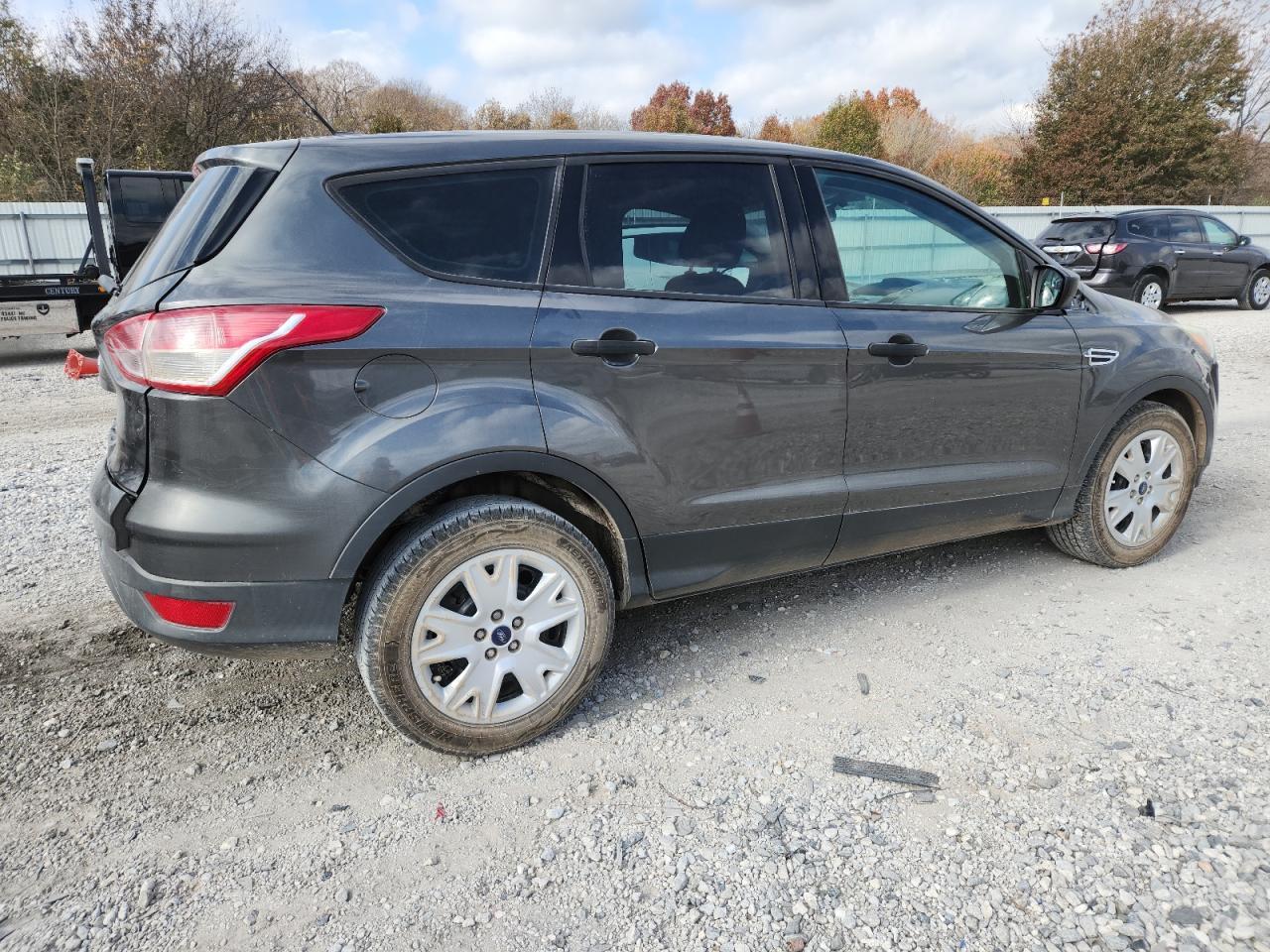 2015 Ford Escape S - Image 3