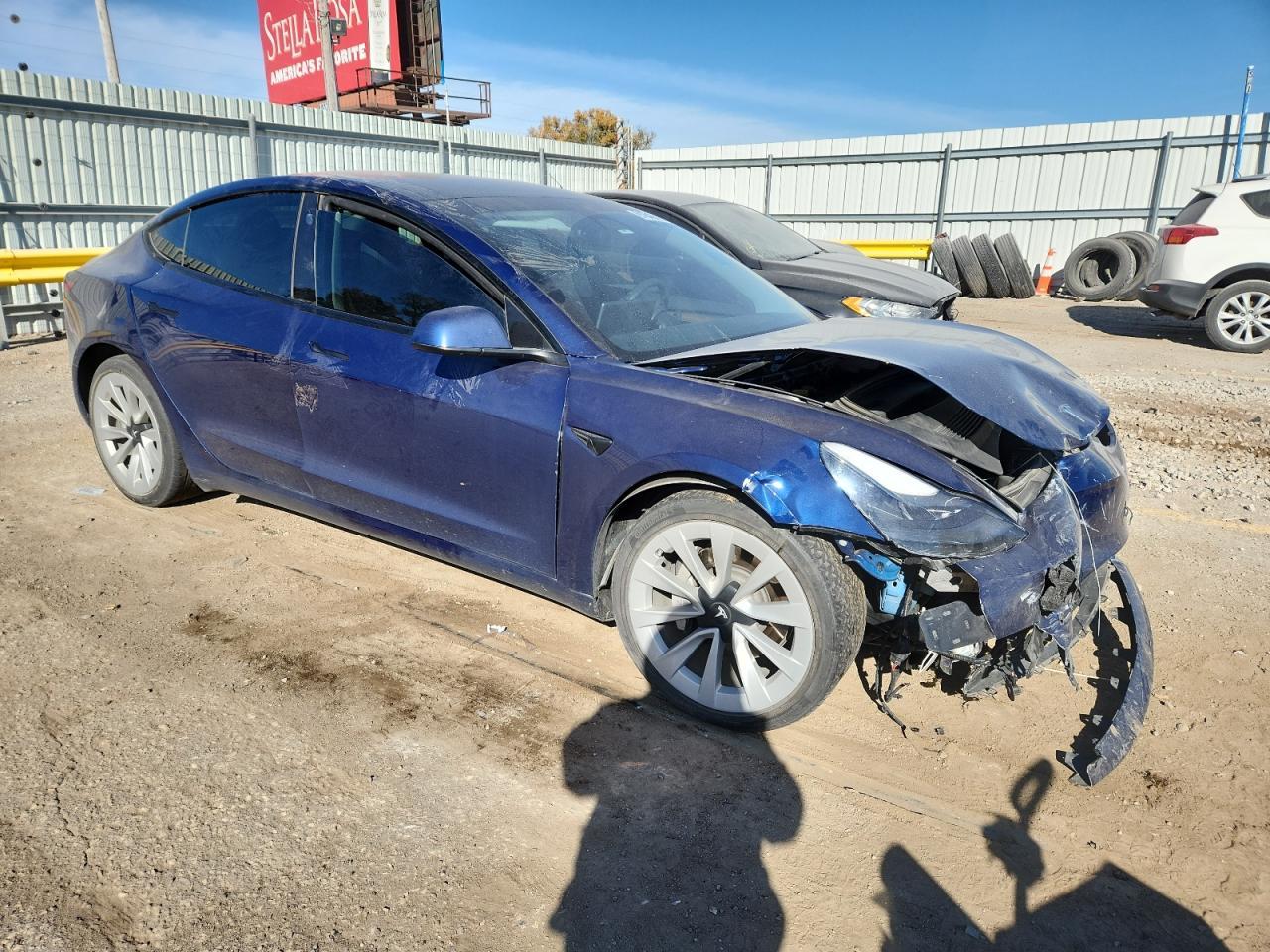 2022 Tesla Model 3 - Image 4