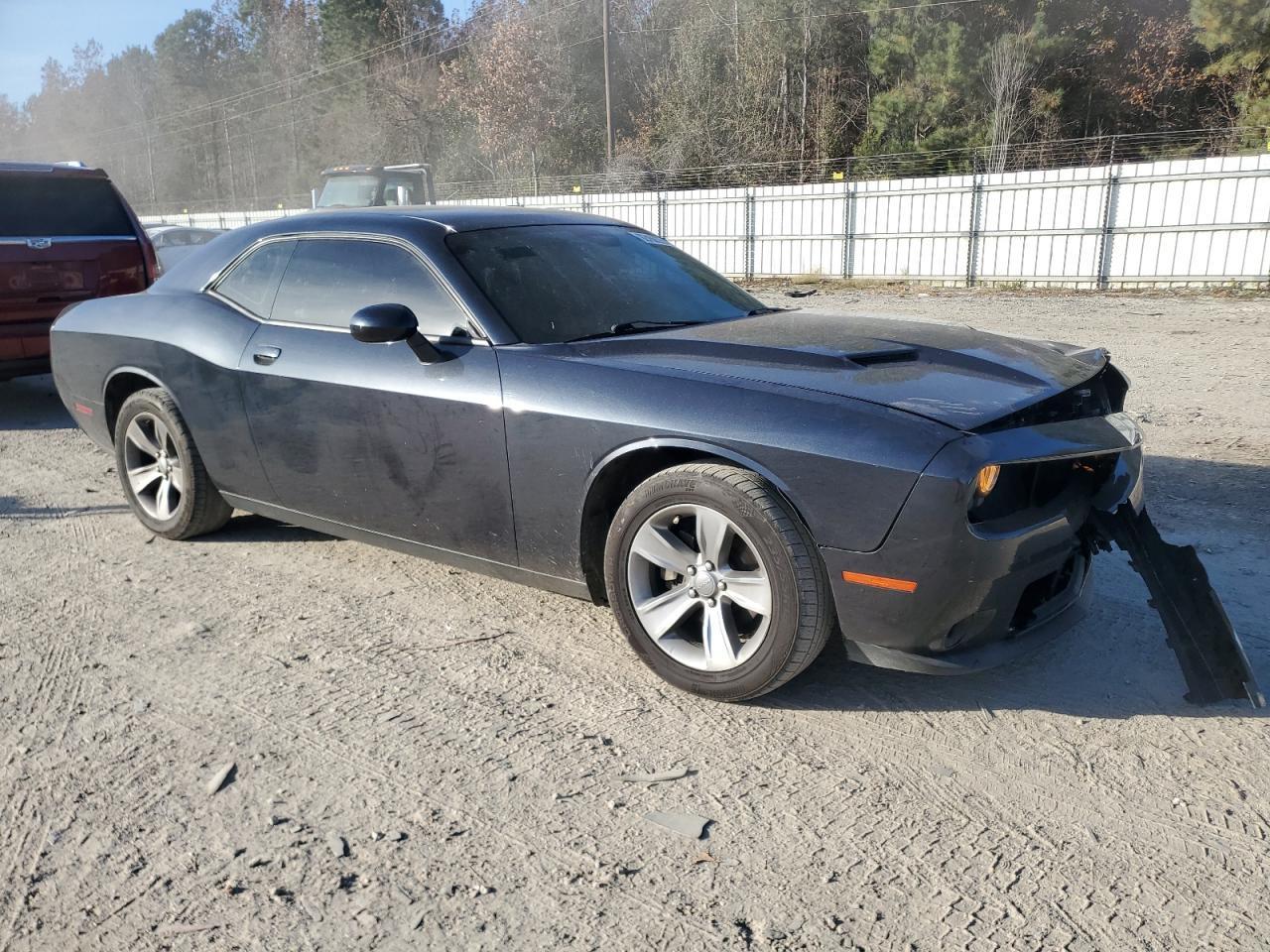2017 Dodge Challenger Sxt - Фото 4