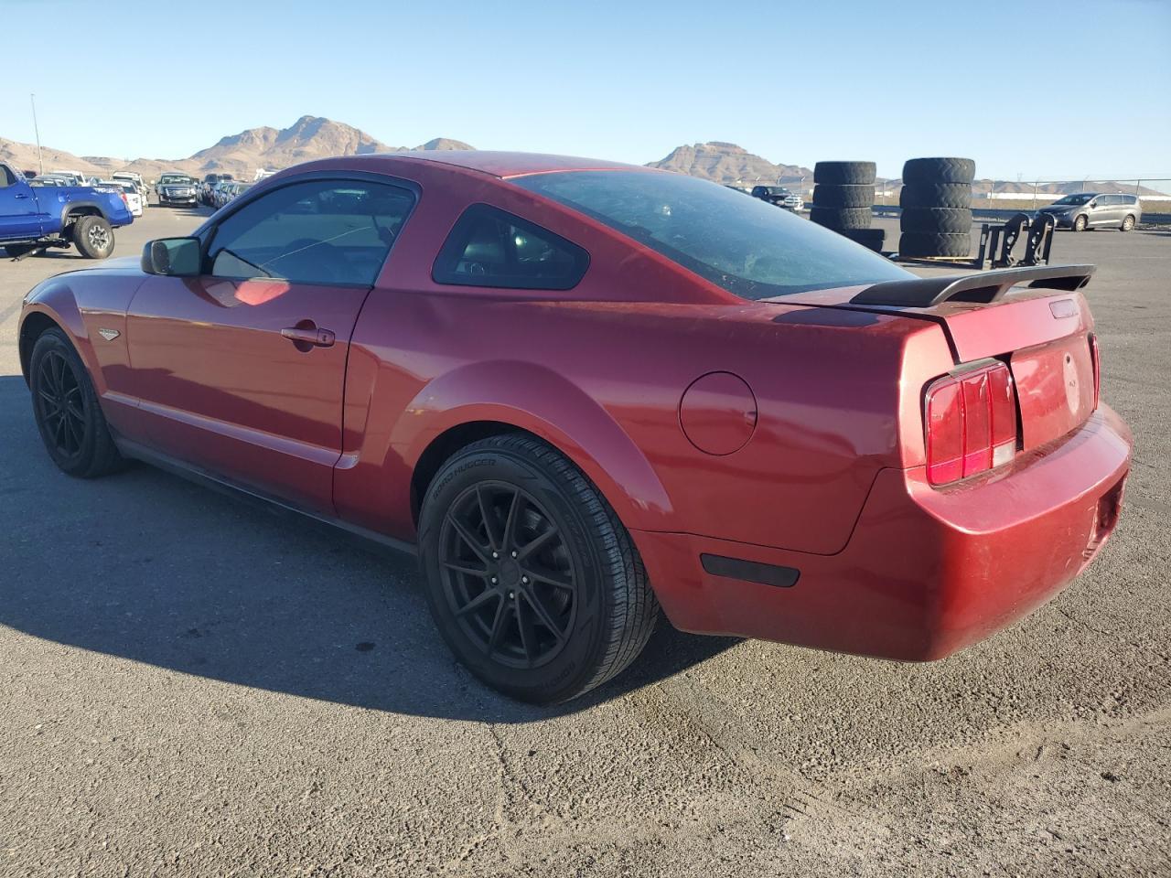 2006 Ford Mustang - Image 2