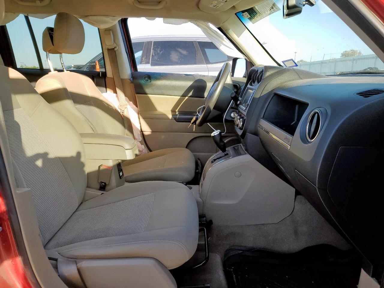 2016 Jeep Patriot Latitude - Фото 7